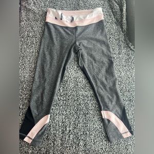 Lululemon, size 6, pink and grey and white